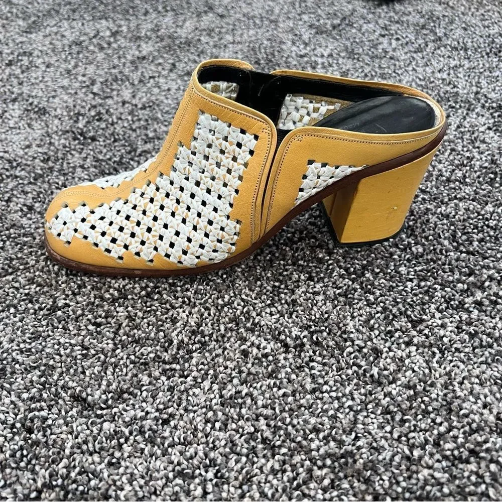 Famolare Elle Moda Yellow open weave design leather shoes Size 9 - Picture 2 of 11